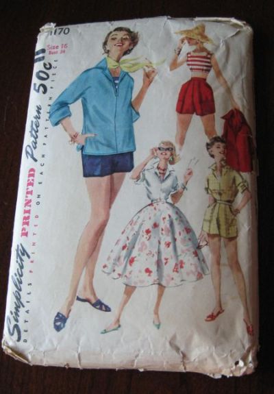 Vintage 50s Misses pullover Shirt, Top, Skirt and shorts, Weekend Wardrobe Pattern sz 16 B 34