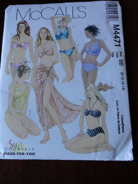 McCalls 4471 Misses Two Piece Swimsuit Bikini and Pareo pattern size 8 - 14 Uncut