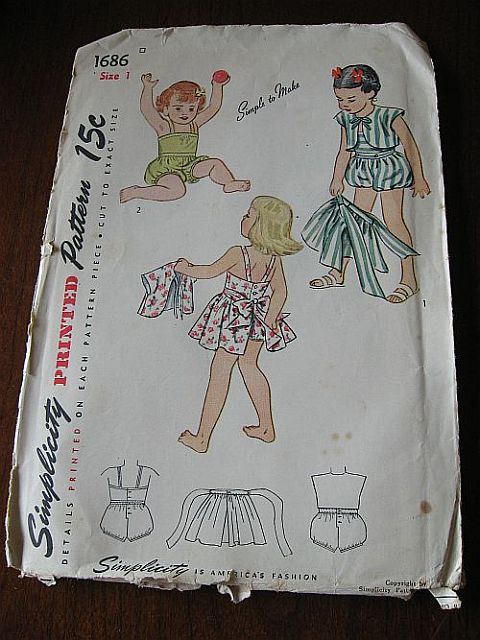 Vintage 40s Simplicity 1686 Childs Sun Suit, Bathing Suit, Skirt & Bolero Pattern sz 1 B20 UNCUT